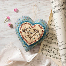 Load image into Gallery viewer, Embroidered Heart Felt Craft Mini Kit