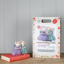 Load image into Gallery viewer, Poppy and Daisy Mice Needle Felting Kit