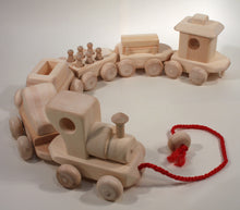 Load image into Gallery viewer, Large Pull Train