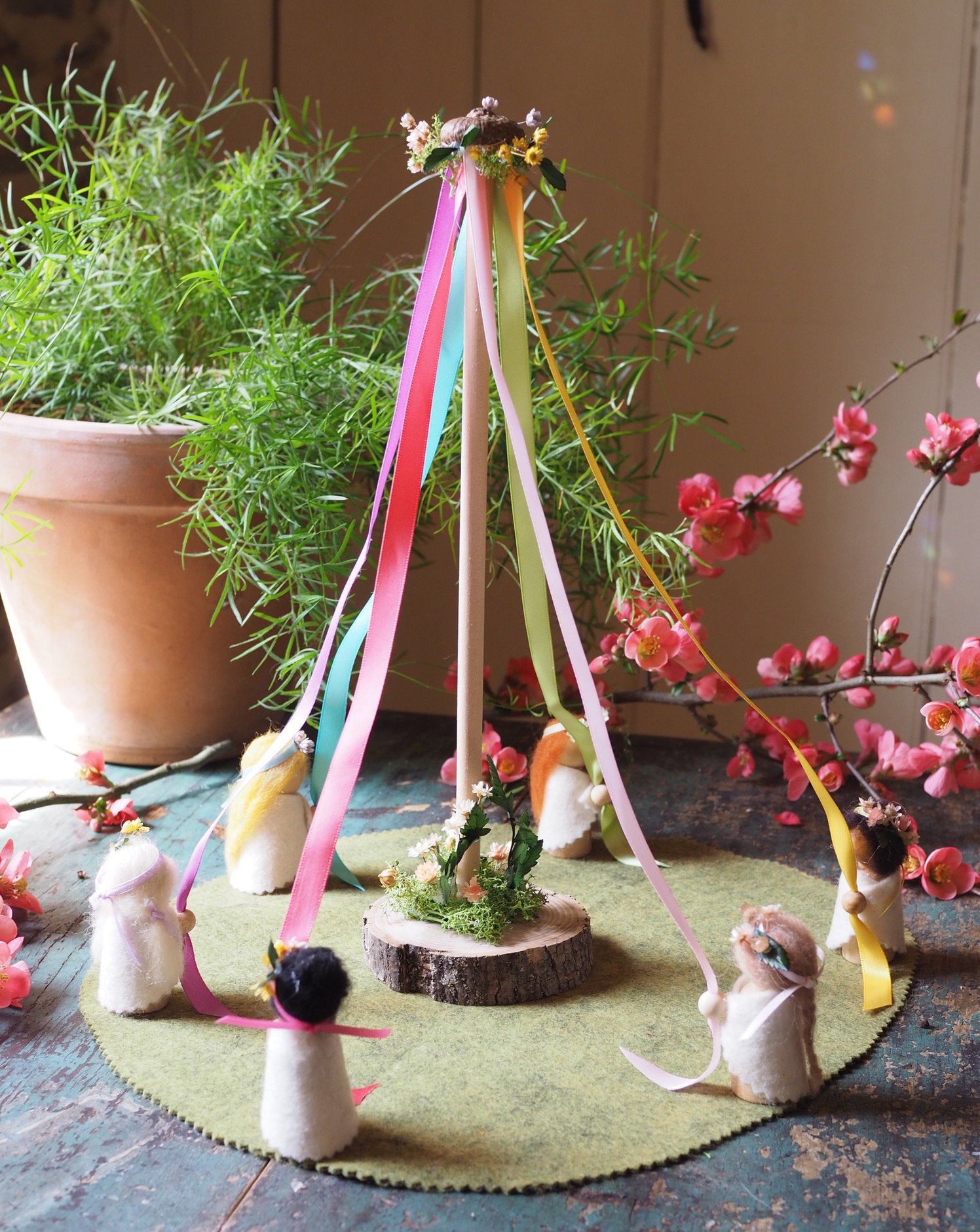 Maypole and Dancers Craft Kit – A Toy Garden