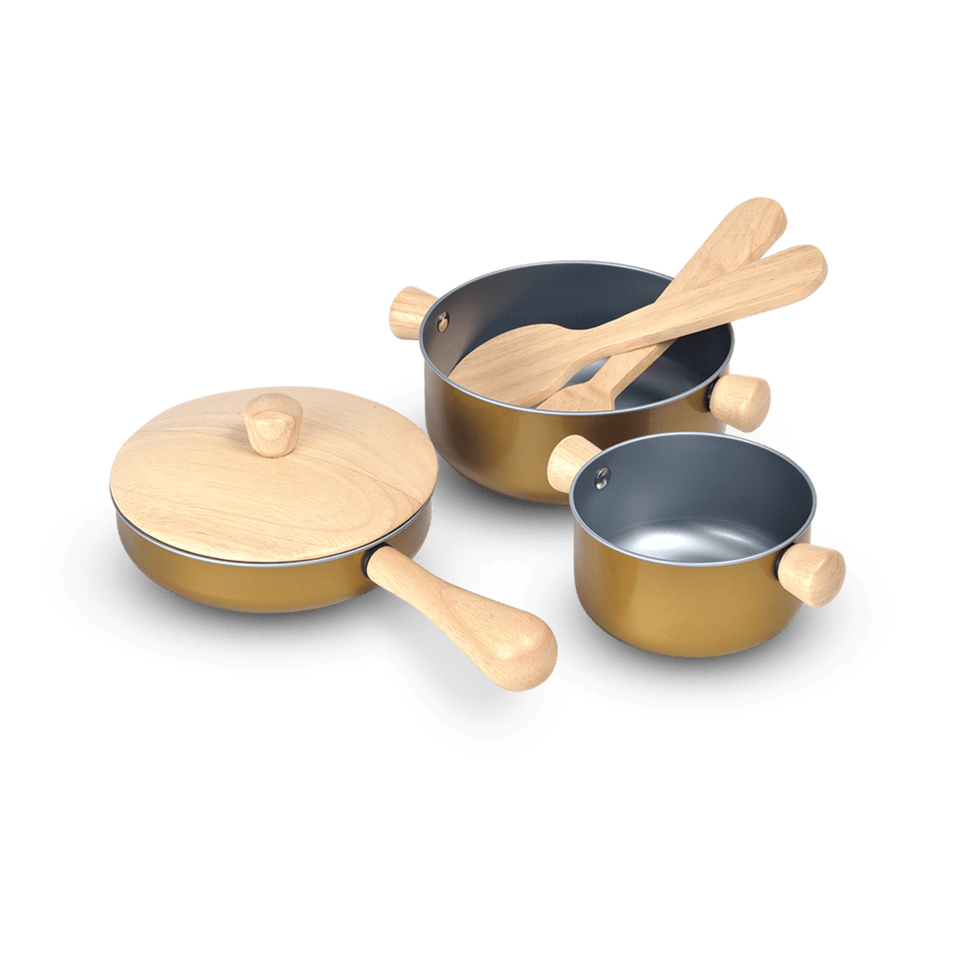 Wooden Cooking Pots and Utensils - PlanToys