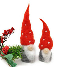 Load image into Gallery viewer, Nordic Gnomes Needle Felting Kit

