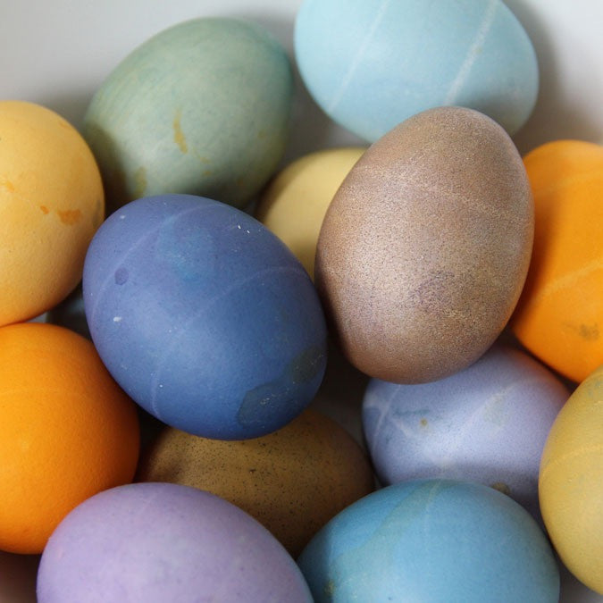 Eco Egg Dye and Easter Grass Kit