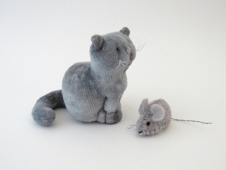 Wee Felt Cat and Mouse Complete Sewing Kit